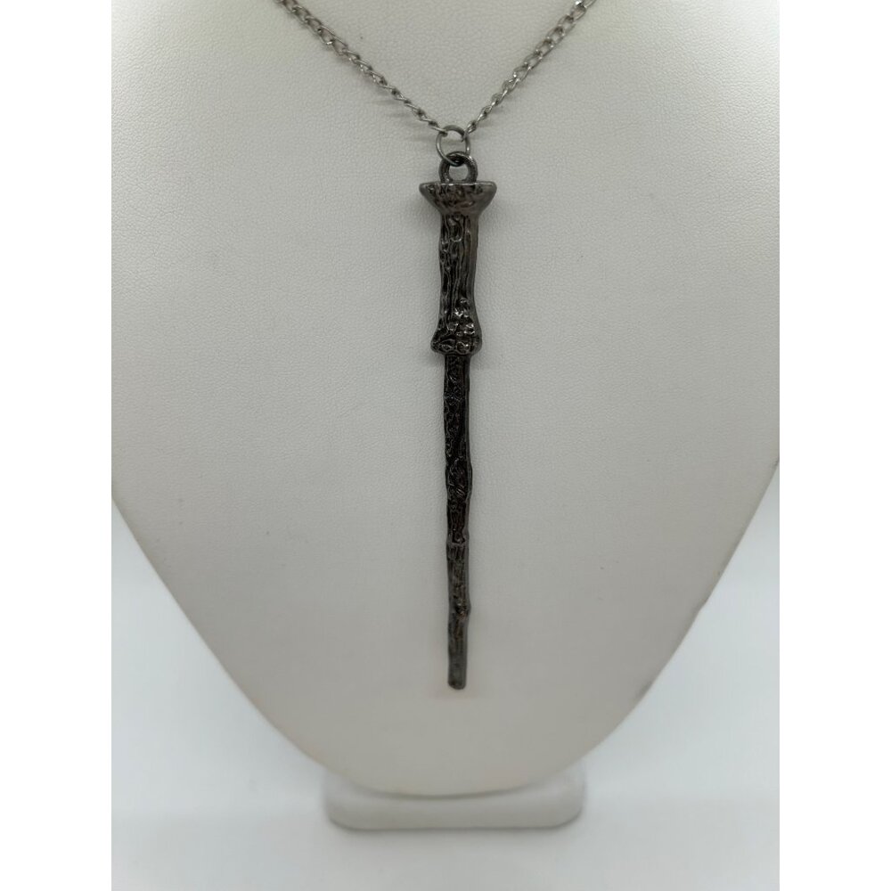 Wizard Magic Wand Necklace Pendant Silvertone Goth Fantasy Film Prop Costume - Picture 3 of 12